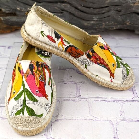 The Sak Sakroots White Peace Rhapsody Slip-On Espadrilles - Picture 1 of 14